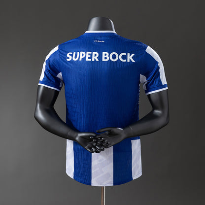 FC Porto 25-26 home kit