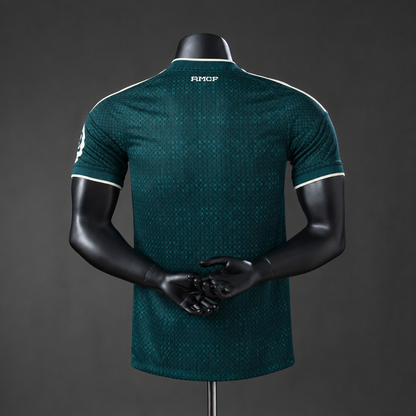 Real Madrid 26-27 away kit