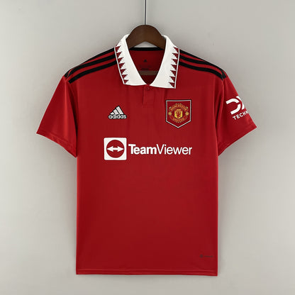 Manchester United 22-23 home kit