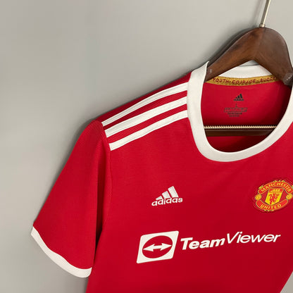 Manchester United 21-22 home kit