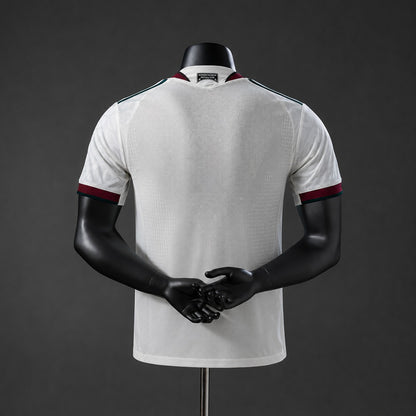 Manchester United 26-27 away kit