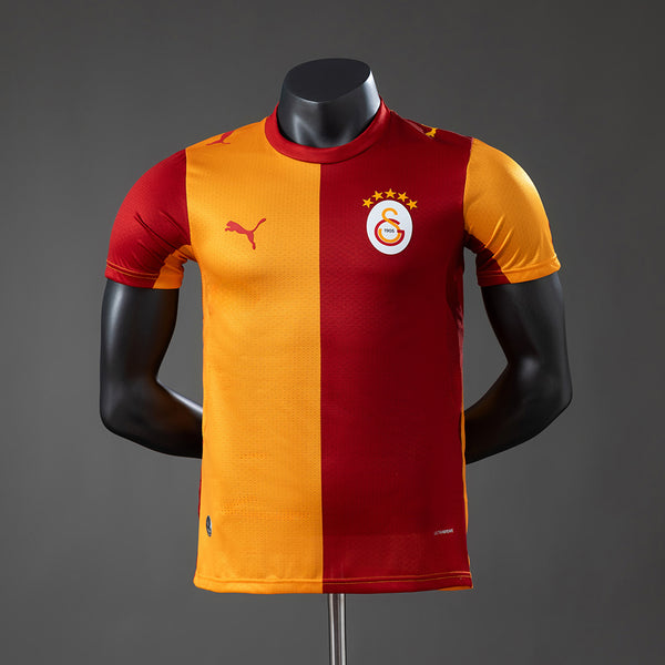 Galatasaray 26-27 home kit
