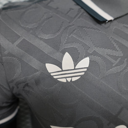 Real Madrid 24-25 away kit