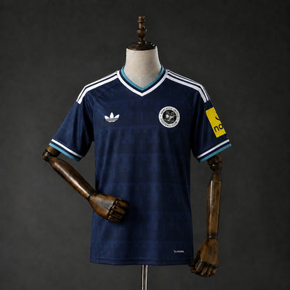 Newcastle United 26-27 away kit