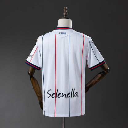 Bologna 25-26 away kit