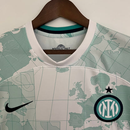 Inter Milan 22-23 away kit