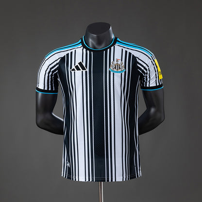 Newcastle United 26-27 home kit