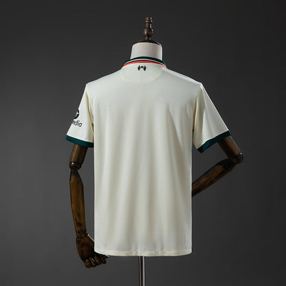 Liverpool 21-22 away kit