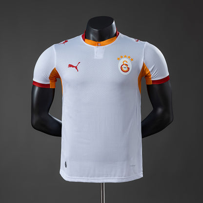 Galatasaray 26-27 away kit