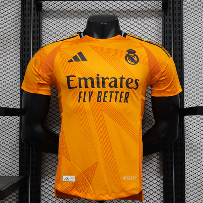 Real Madrid 24-25 away kit