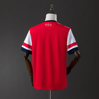 Arsenal 12-13 home kit