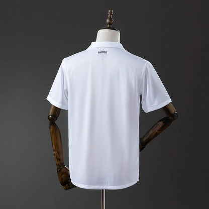 Juventus 10-11 away kit
