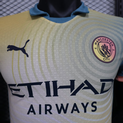 Manchester City 24-25 away kit