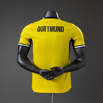 Borussia Dortmund 26-27 home kit