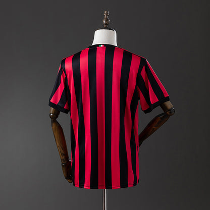 AC Milan 17-18 home kit