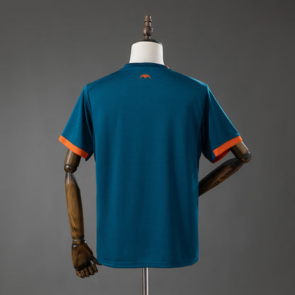 Valencia 26-27 away kit