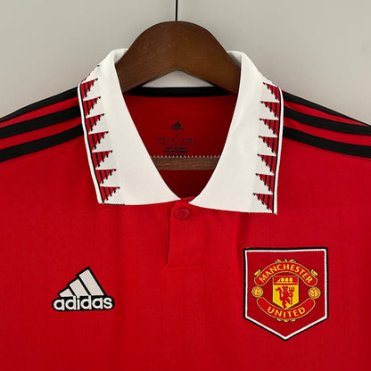 Manchester United 22-23 home kit