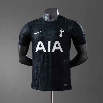 Tottenham 25-26 away kit