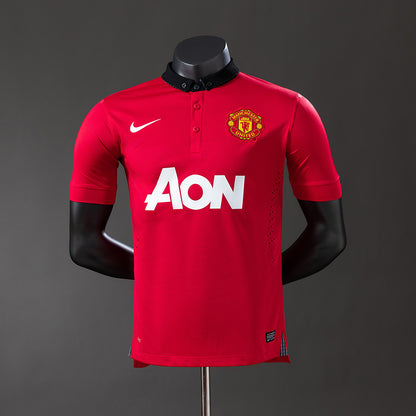 Manchester United 13-14 home kit