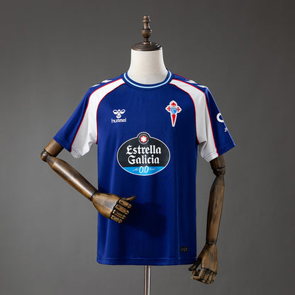 Celta de Vigo 26-27 away kit
