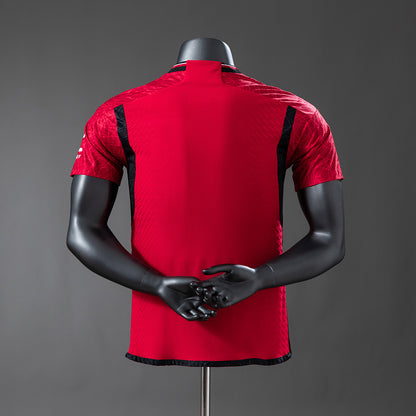 Manchester United 23-24 home kit