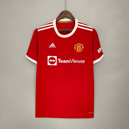 Manchester United 21-22 home kit