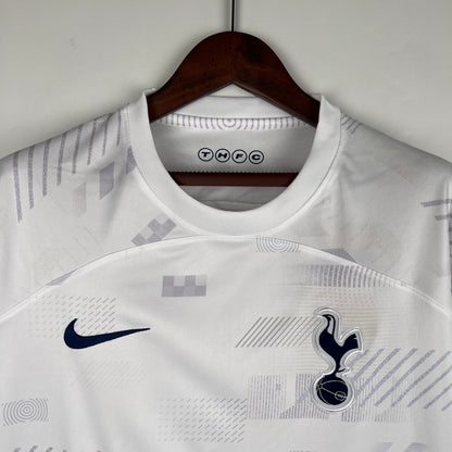 Tottenham 23-24 home kit