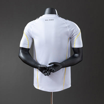 Real Madrid 09-10 home kit