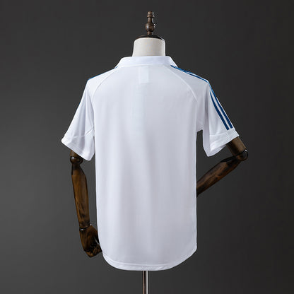 Real Madrid 01-02 home kit