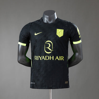 Atlético Madrid 26-27 away kit