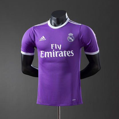 Real Madrid 16-17 away kit