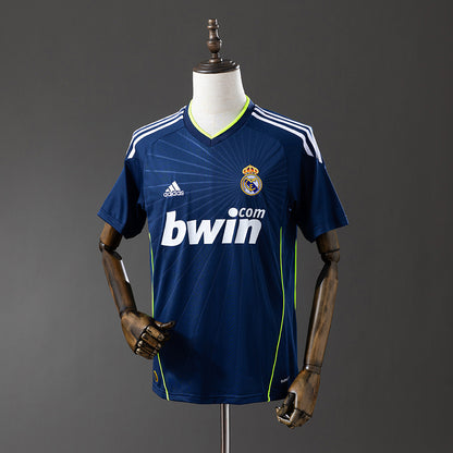 Real Madrid 10-11 away kit