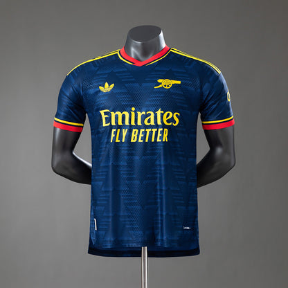 Arsenal 26-27 away kit