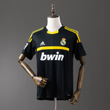Real Madrid 11-12 goalkeeper kit