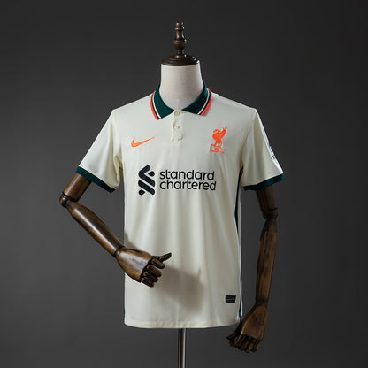 Liverpool 21-22 away kit