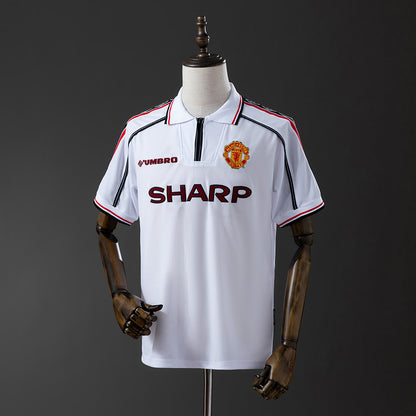 Manchester United 98-99 away kit