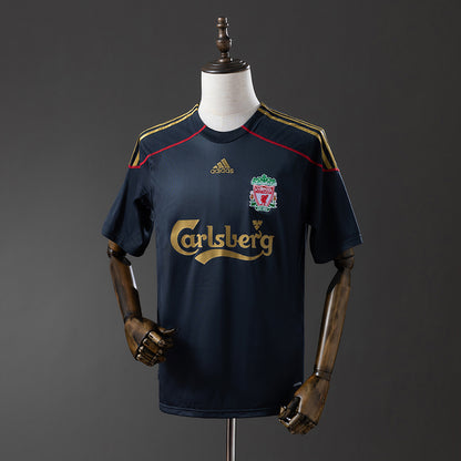 Liverpool 09-10 away kit