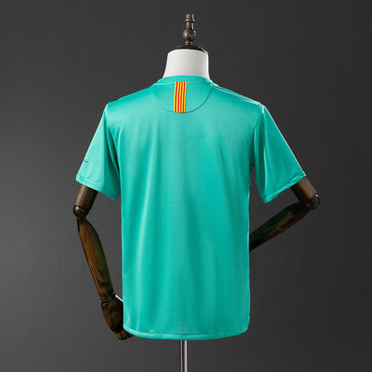Barcelona 10-11 away kit