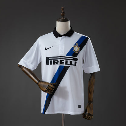 Inter Milan 11-12 away kit