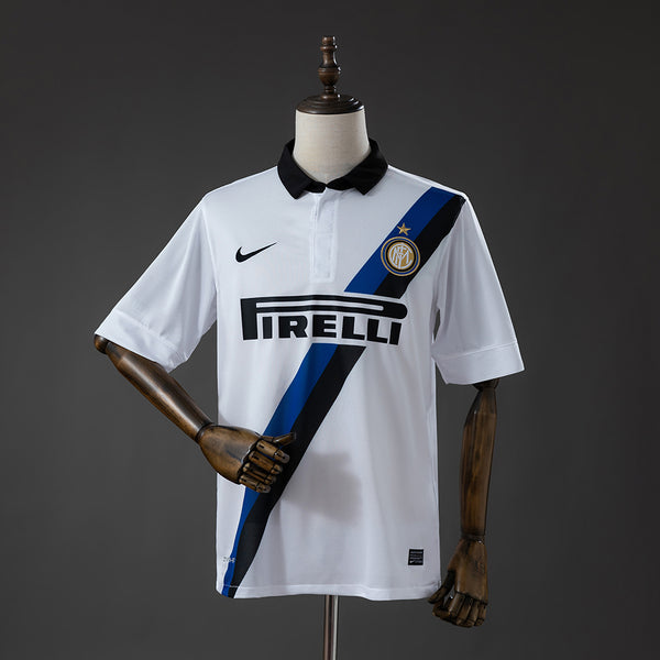 Inter Milan 11-12 away kit