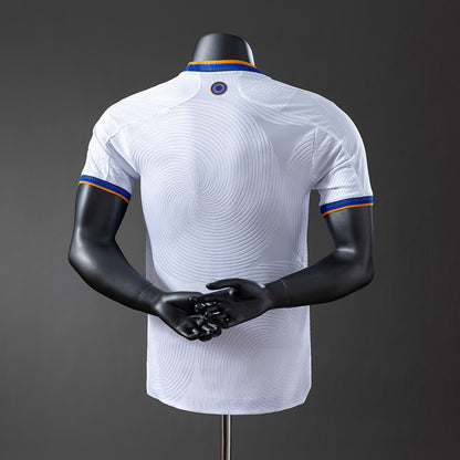 Real Madrid 21-22 home kit