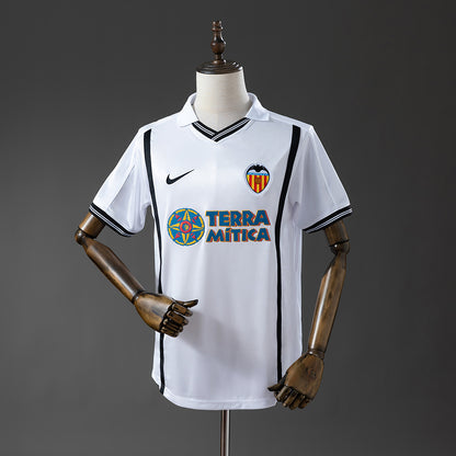 Valencia 00-01 home kit